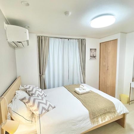 Kosumosu Hotel Tokio Buitenkant foto